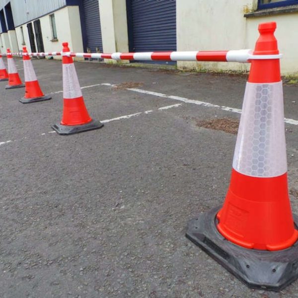 Reflective Cone Barricade Bar Red & White